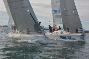 Uno de los barcos participantes en el gran premio DFM Rent a Car.