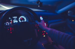 conducir de noche