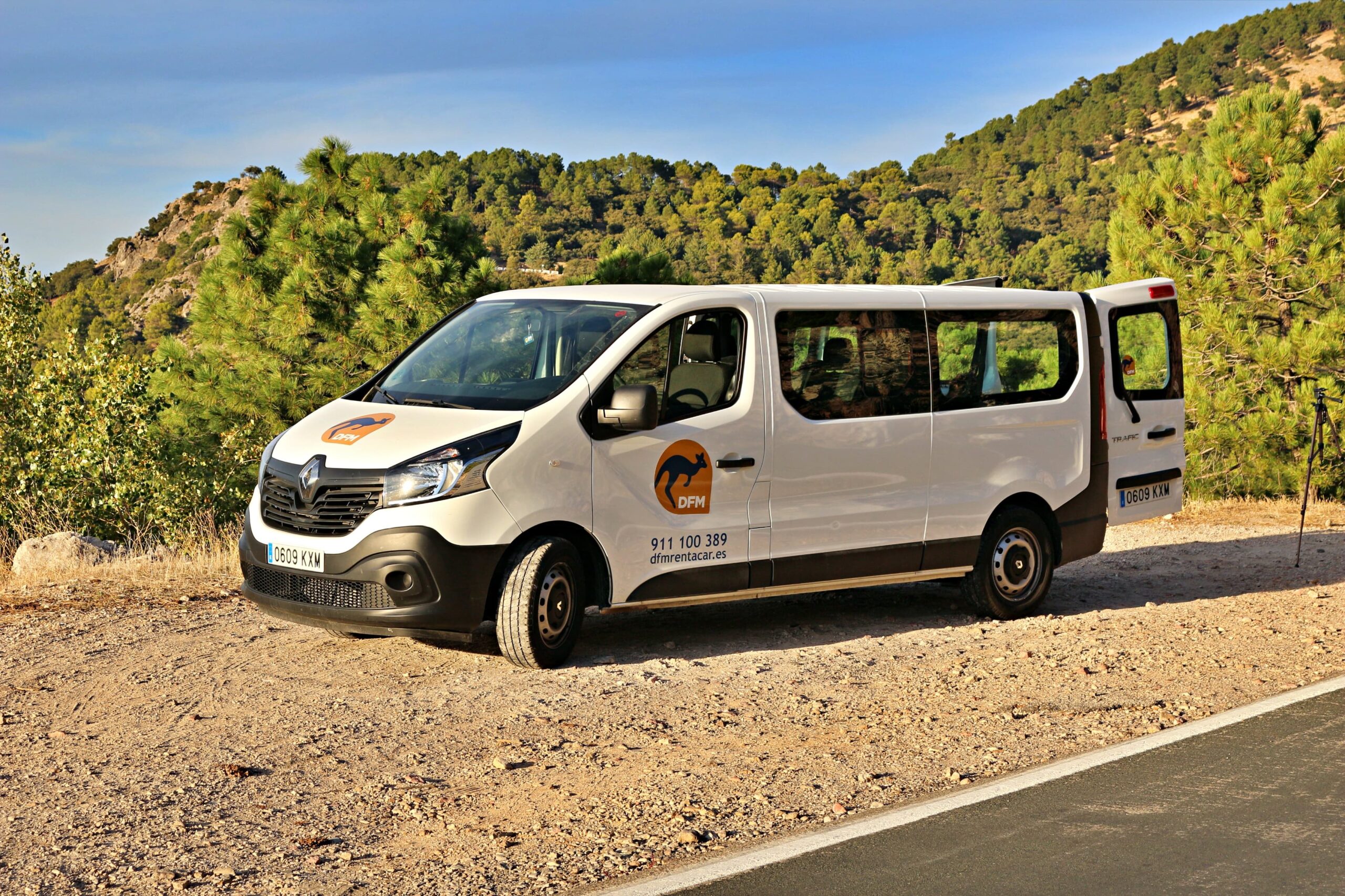 Alquilar en Andalucía dfmrentacar.es